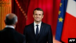 Emmanuel Macron gjatë cerenomisë së betimit pë president