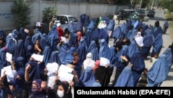آرشیف، شماری از زنان و دختران افغان