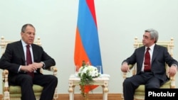 Armenia -- Armenian President Serzh Sarkisian meeting with Russian FM Sergei Lavrov, Yerevan, 08Jul,2011