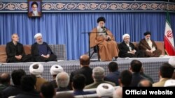 Iran's Ayatollah Khamenei meeting top officials, with president Rouhani sitting to his right. 3 Apr 2019