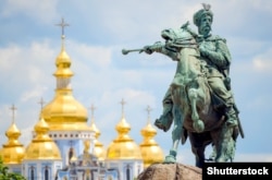 Пам’ятник гетьману Богдану Хмельницькому в Києві. Його відкрили в 1888 році