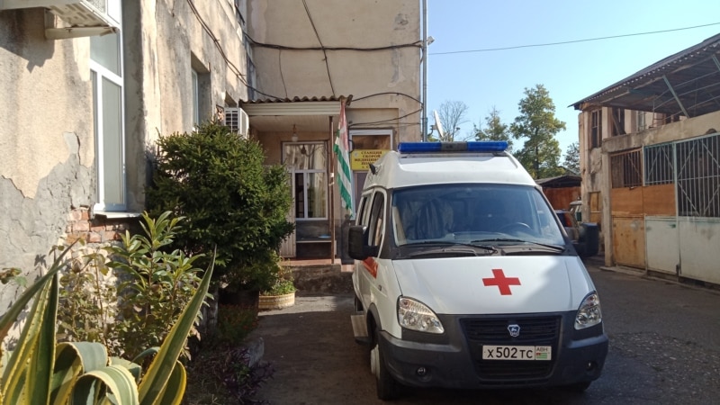 Коронавирус в Абхазии: 69 новых случаев, один человек скончался