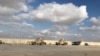 خودروهای نظامی آمریکا در پایگاه الاسد (عکس از آرشیو)