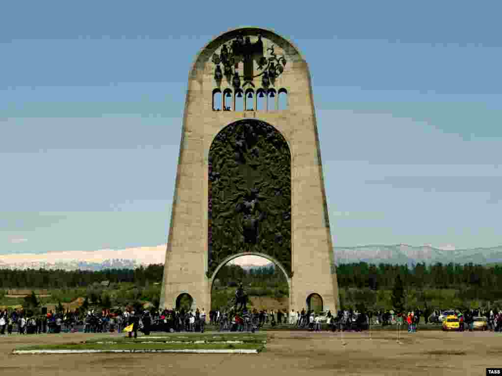 The Glory Memorial, a Soviet-era monument by sculptor Merab Berdzenishvili - Georgian officials ordered the Glory Memorial to be razed to make way for a new parliament building. The memorial, dedicated to the thousands of Georgian soldiers who lost their lives fighting for the USSR in World War II, stood in Kutaisi, Georgia's second-largest city.