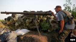 A Ukrainian serviceman on the front lines near Avdiyivka