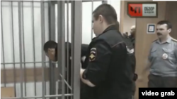 ражданин Узбекистана Сирожиддин Шералиев обвиняется в убийстве пятерых человек.