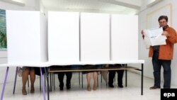 Izborni pobjednici u BiH se znaju i mnogo prije izbornog dana, kažu u Transparency Internationalu (Fotografija: izbori u BiH)