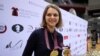 Ana Muzučuk slavi nakon osvajanja dvije zlatne medalje na Svjetskom šampionatu brzog i blic šaha u Dohi, 30. decembra 2016.