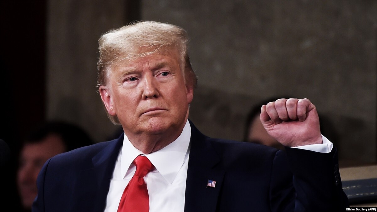 oi5.ru: Трамп подписал документ о выделении 8,3 млрд долларов на борьбу с коронавирусом Трамп подписал документ о выделении 8,3 млрд долларов на борьбу с коронавирусом