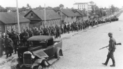 Советские пленные под Минском. Июль 1941 года
