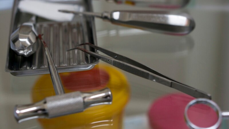Из-за роста цены в стоматологиях Удмуртии сократили объемы закупок препарата для анестезии