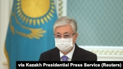 Президент Казахстана Касым-Жомарт Токаев в маске. 3 июля 2020 года.