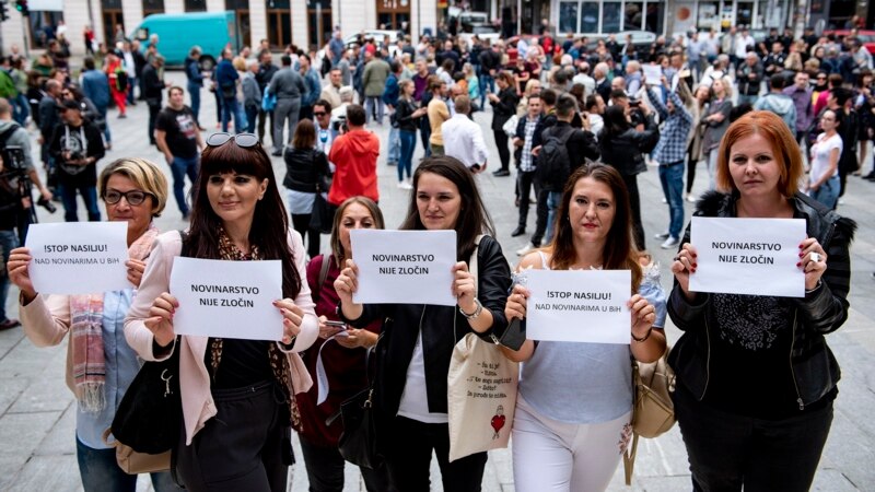 Novinari u Sarajevu na protestu zbog napada na kolegu Kovačevića
