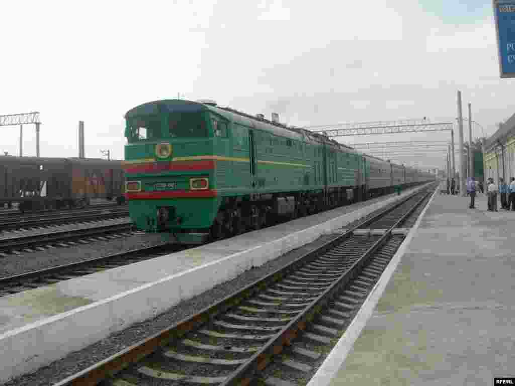 Муҳоҷирони корӣ бармегарданд #14