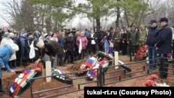 Похороны братьев Станислава и Артема Шамукаевых 