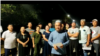На кадре из видео — активисты выступают в поддержку участников пикетов за воссоединение с родственниками в Синьцзяне. Жанаозен, июль 2021 года