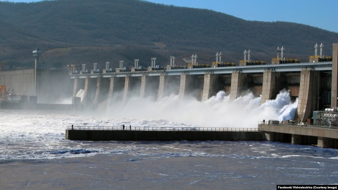 România s-a angajat să listeze la bursă 15% din acțiunile Hidroelectrica până în 30 iunie 2023.