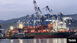 Изглед към морското пристанище на Новоросийск, октомври 2024 г.
