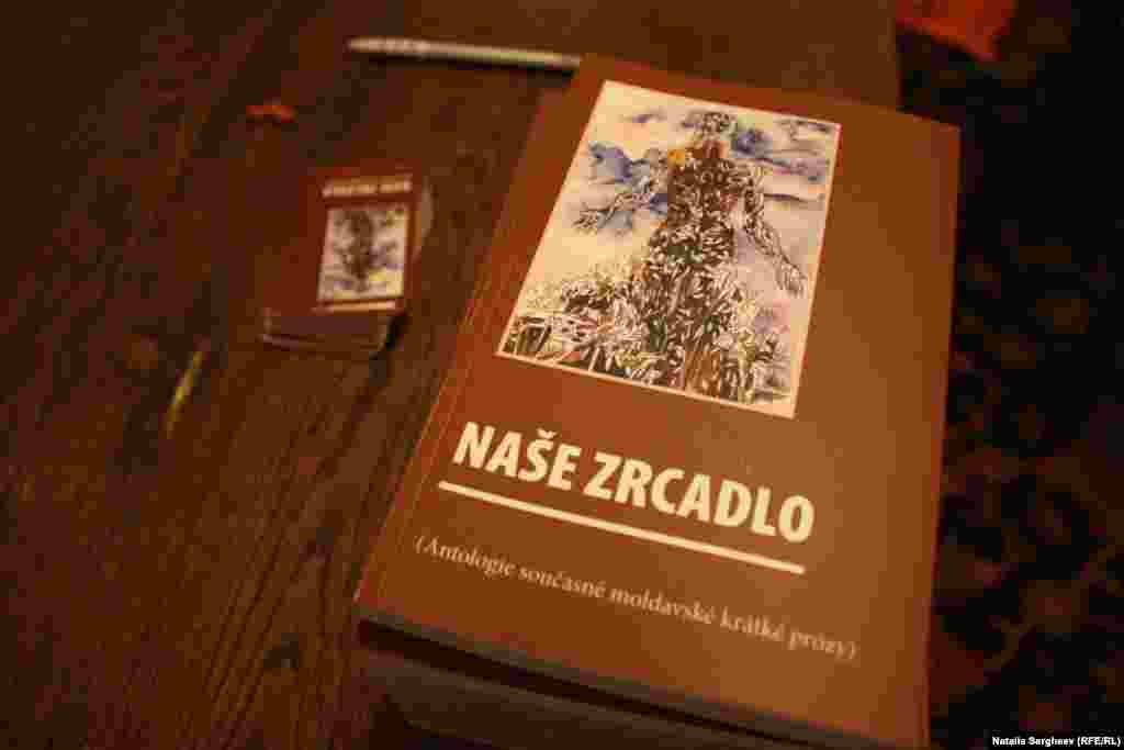 Antologia de proză scurtă din R. Moldova „Oglinda noastră” lansată la Praga pe 19 februarie