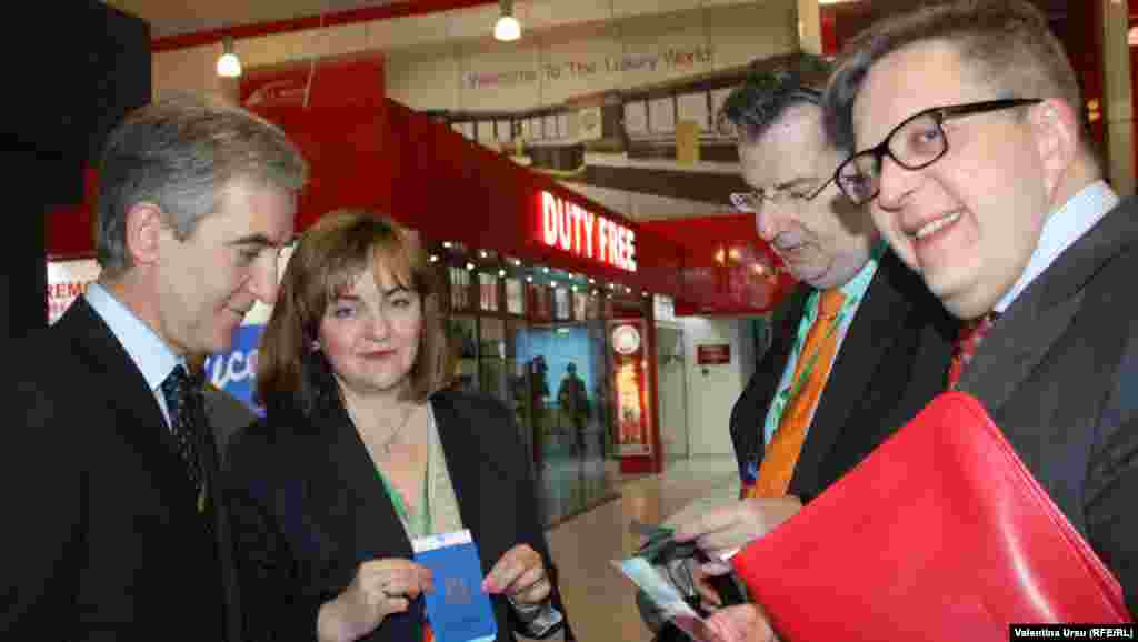 Premierul Iurie Leancă și ministrul de externe Natalia Gherman.