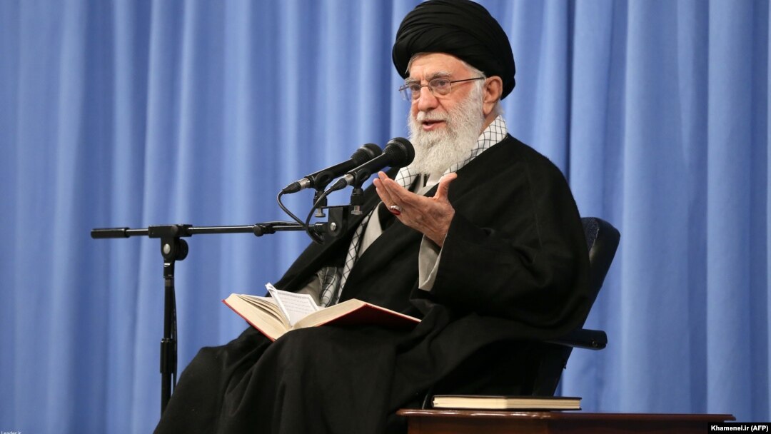 Iranian Supreme Leader Ayatollah Ali Khamenei has hailed medical workers for their efforts to combat the coronavirus outbreak. (file photo)