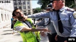 Azerbaijan -- police violence against journalist Rasim Aliyev, 03Jun2013