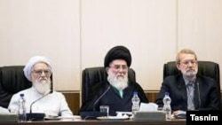 Members of Expediency Discernment Council (L-R) Mohammad Ali Movahedi-Kermani, Mahmoud Hashemi Shahroudi and Ali Larijani 