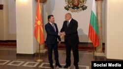 Zoran Zaev i njegov bugarski kolega Bojko Borisov u Sofiji, juni 2017