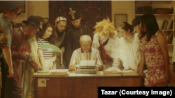 Фильмдин постери