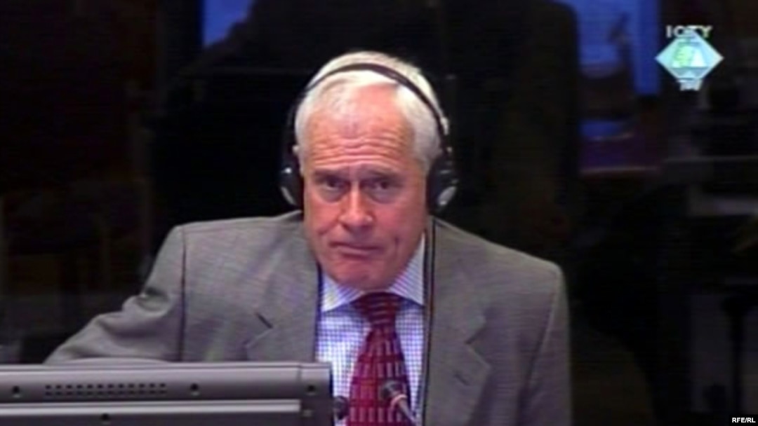 Colm Doyle na suđenju Karadžiću