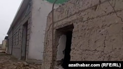 Saryngarynja düşen jaý