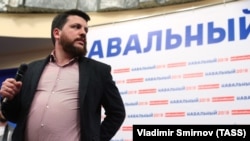 Leonid Volkov attends the opening of the Aleksei Navalny election campaign office in Ivanovo in April.