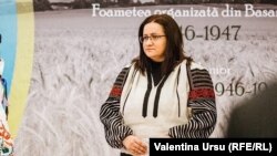 Veronica Arpintim, organizatoarea expoziției despre Holomodor, la Chișinău