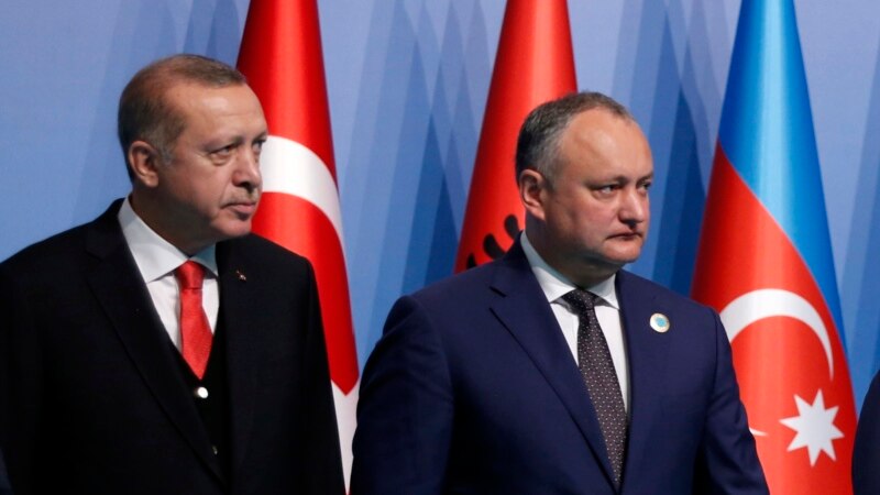 Președintele Igor Dodon anunță pe Facebook că se află în Turcia la ceremoniile de instalare  a lui Tayyp Erdogan