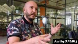 Руслан Айсин