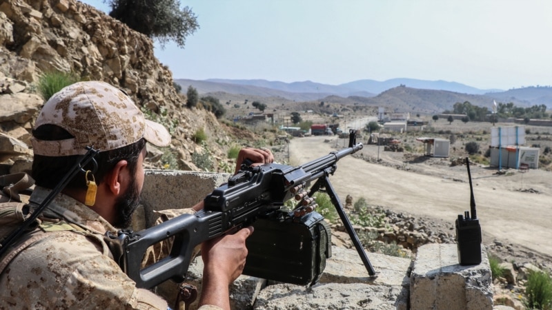 Pogovori med Afganistanom in Pakistanom o prekinitvi ognja v Turčiji neuspešni