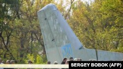 На місці катастрофи літака Ан-26 під Чугуєвим, вересень 2020 року