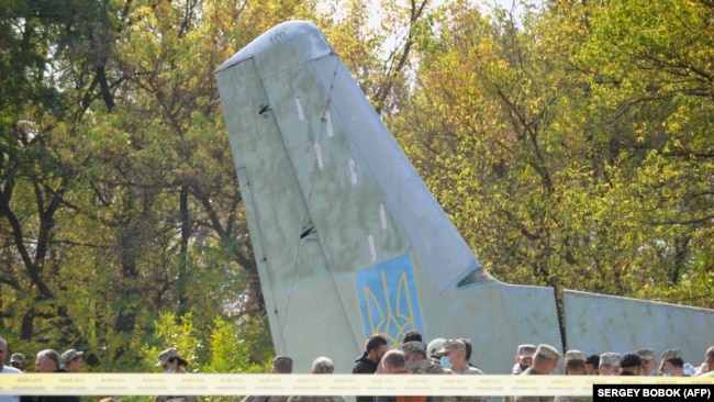 На місці катастрофи літака Ан-26 під Чугуєвим, вересень 2020 року