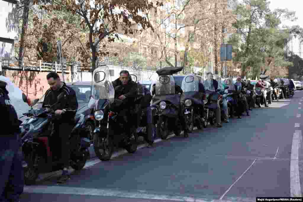 Gužve na benzinskim pumpama nakon napada