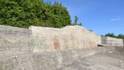 Газоотбойная стенка стартовой площадки сделана из жаропрочного бетона