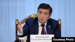Сооронбай Жээнбеков.