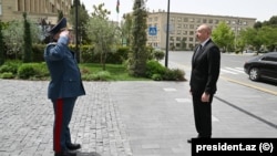 Prezident İlham Əliyev Dövlət Gömrük Komitəsinin yeni inzibati binasının açılışında. 10 iyun 2025