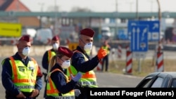 La granița ustro-ungară, Nickelsdorf, închisă din cauza pandemiei de cronavirus, 18 martie 2020 