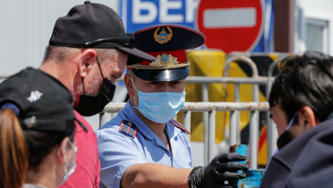 Қыз жігіттің сөзін аяқтады