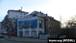 У будівлі кінотеатру «Дружба» в Севастополі раніше був римо-католицький костел