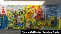 Выставка 20 номинантов Премии PinchukArtCentre 2013. Роман Минин