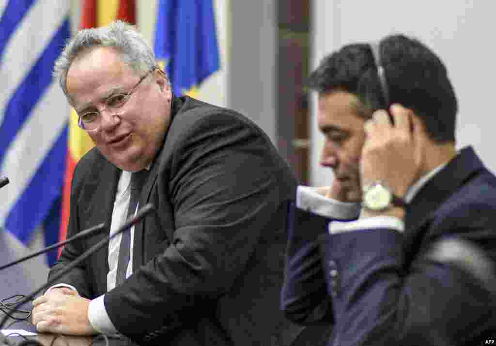 МАКЕДОНИЈА - Портпаролот на Владата, Миле Бошњаковски на прес-конференција потврди дека до крајот на месецот ќе има нова средба на шефовите на дипломатиите на Македонија и на Грција, Никола Димитров и Никос Коѕијас. Но, тој истакна дека датумот за средбата се уште не е утврден.