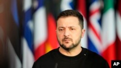 Președintele Ucrainean, Volodimir Zelenski, laudă realizările armatei ucrainene care ar fi obligat Rusia să își restrângă semnificativ acțiunile în vestul Mării Negre.