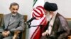 علی اکبر ولایتی (نفر چپ) در کنار علی خامنه‌ای، رهبر جمهوری اسلامی