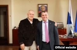 Дмитрий Киселев с Владимиром Константиновым, 22 апреля,2014 года